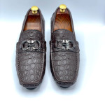 Men's Moccasins Ferragamo Crocodile Texture Shoe (Brown)