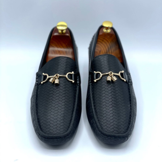 https://fixationpk.com/products/mens-moccasins-tassels-shoe-black