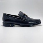 Men's LV Montaigne Loafer Shoe (Black)