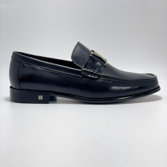https://fixationpk.com/products/mens-lv-montaigne-loafer-shoe-black